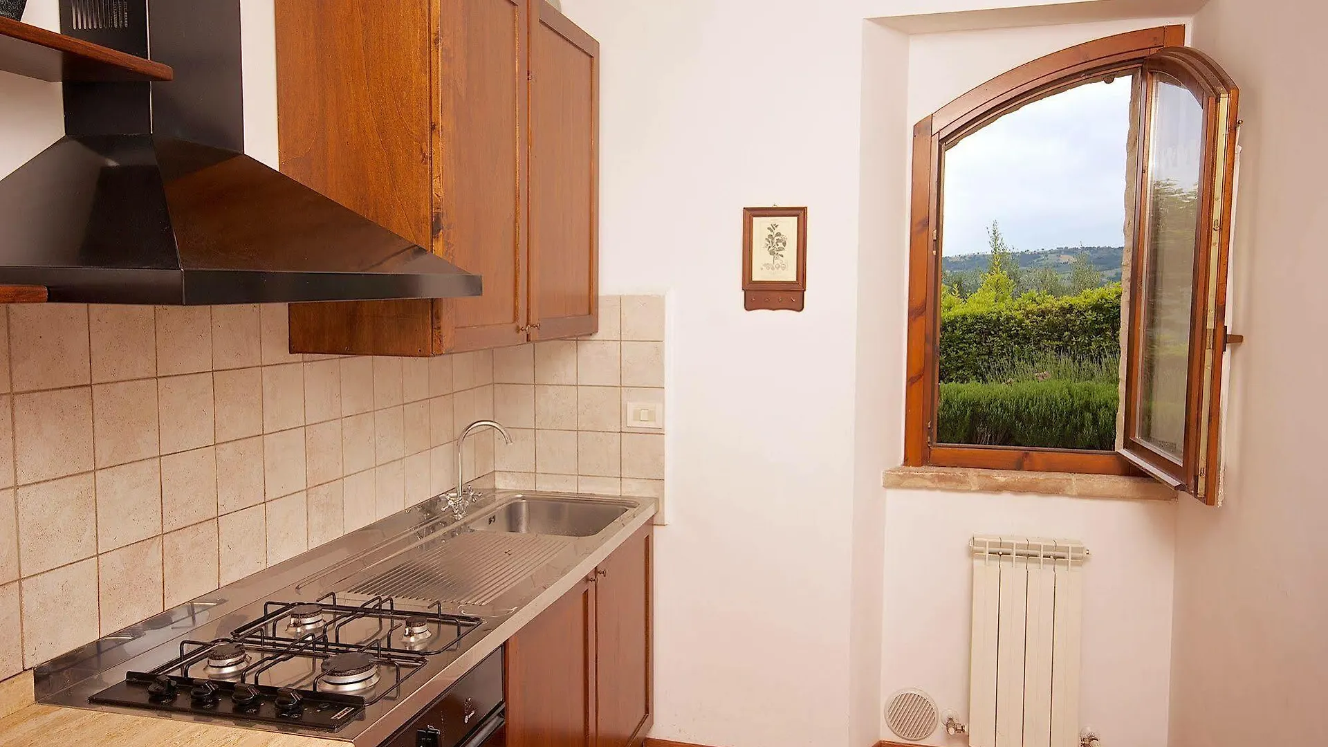 Agriturismo Le Colombe 아시시 0*,