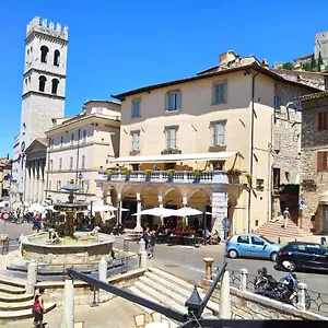 Apartment Mazzini 3, Assisi